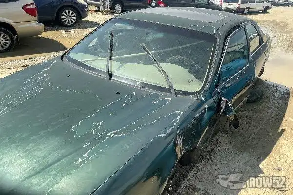 Photo of 2000 Mazda 626