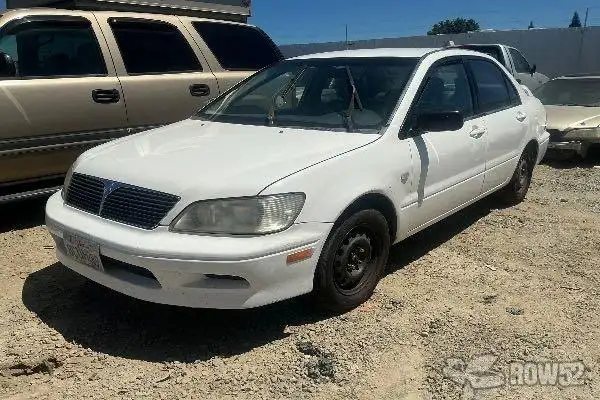 Photo of 2002 Mitsubishi Lancer
