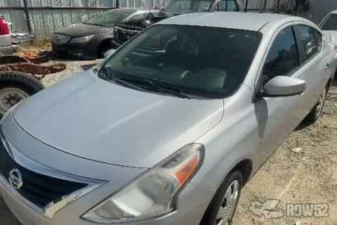 Photo of 2015 Nissan Versa