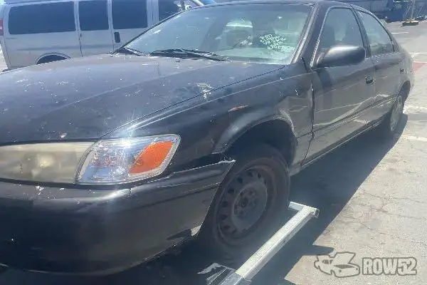 Photo of 2000 Toyota Camry