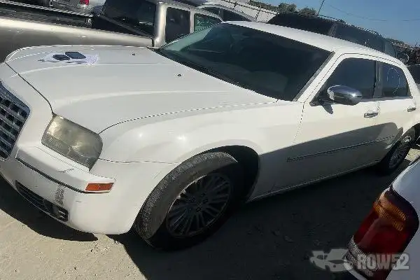 Photo of 2010 Chrysler 300