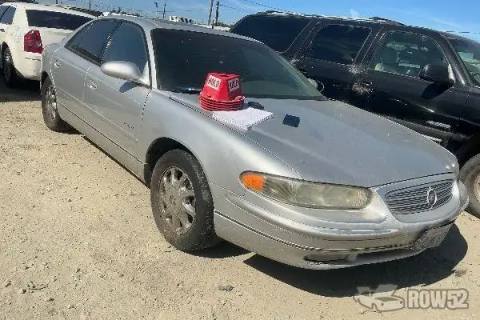Photo of 2001 Buick Regal