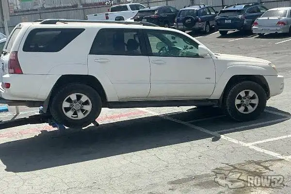 Photo of 2004 Toyota 4Runner