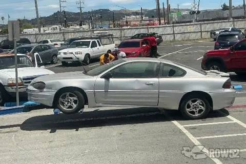 Photo of 2004 Pontiac Grand Am
