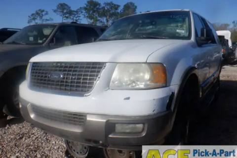 Photo of 2004 Ford Expedition