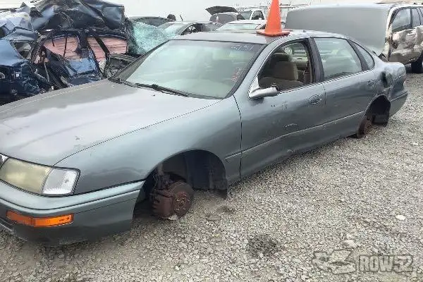 Photo of 1997 Toyota Avalon