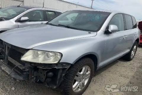 Photo of 2004 Volkswagen Touareg