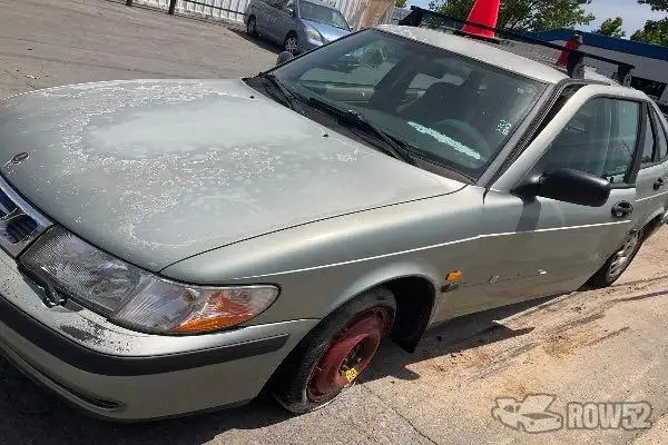 Photo of 2000 Saab 9-3
