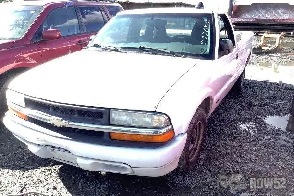 Photo of 2000 Chevrolet S10 Pickup