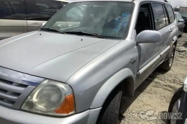 Photo of 2004 Suzuki XL-7