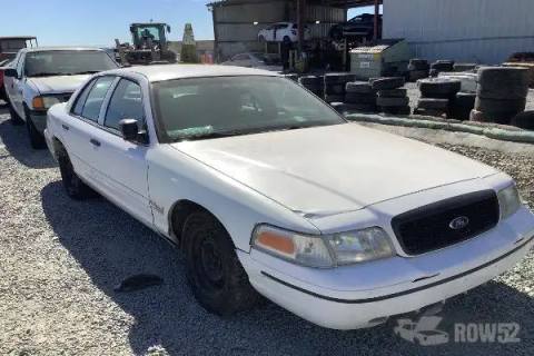 Photo of 2000 Ford Crown Victoria
