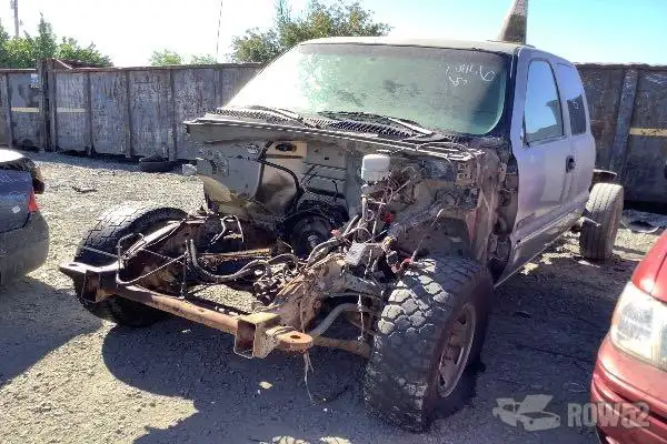 Photo of 1999 GMC Sierra 2500
