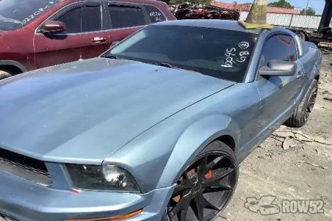 Photo of 2006 Ford Mustang