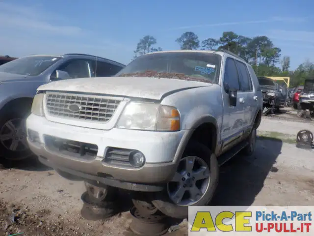 Photo of 2005 Ford Explorer