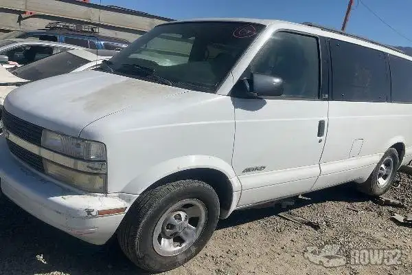 Photo of 1998 Chevrolet Astro
