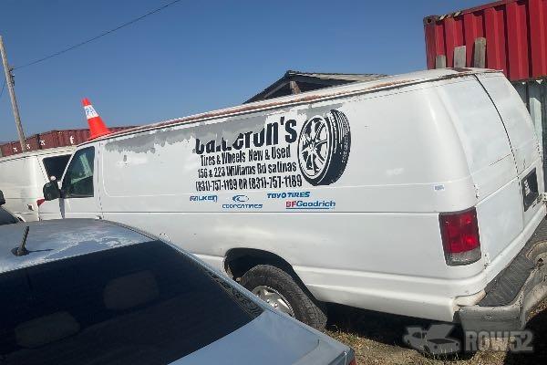Photo of 2002 Ford Econoline