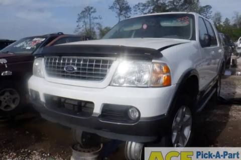 Photo of 2004 Ford Explorer