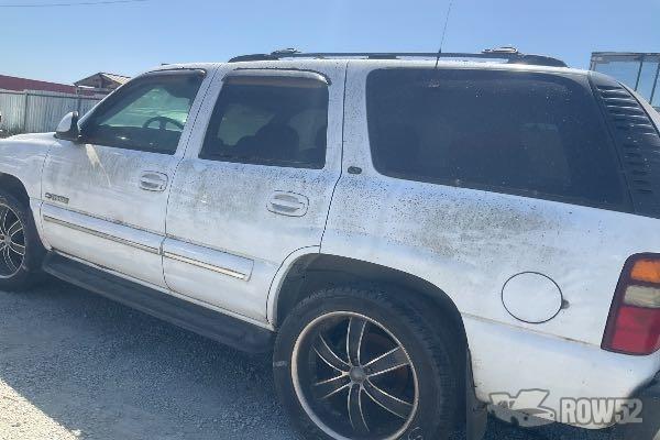 Photo of 2001 Chevrolet Tahoe