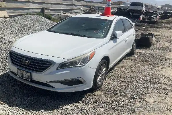 Photo of 2016 Hyundai Sonata
