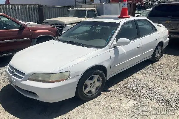 Photo of 2000 Honda Accord