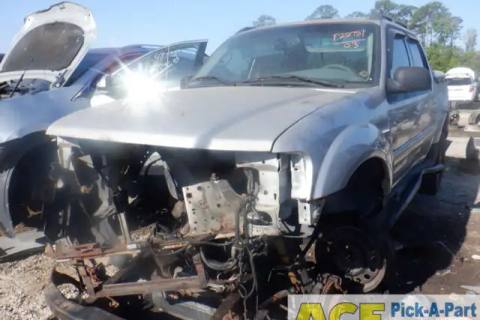 Photo of 2003 Ford Explorer