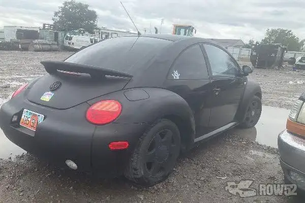 Photo of 1999 Volkswagen New Beetle