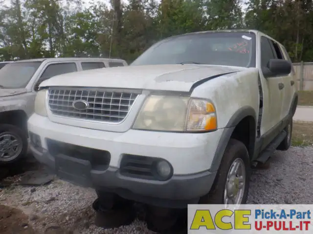 Photo of 2003 Ford Explorer