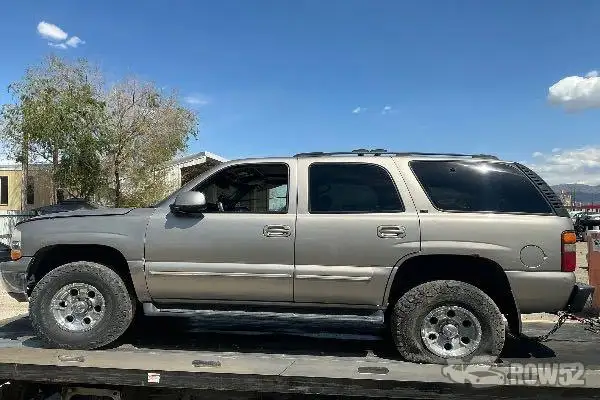 Photo of 2001 Chevrolet Suburban