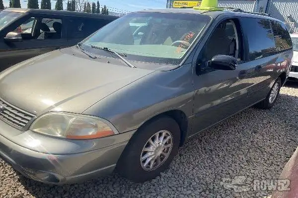 Photo of 2003 Ford Windstar