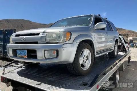 Photo of 2002 Infiniti QX4