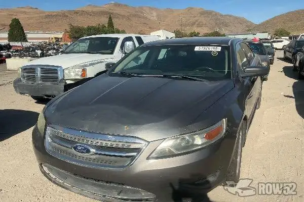 Photo of 2011 Ford Taurus