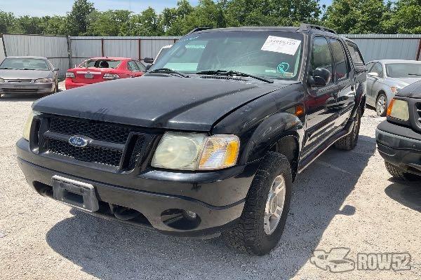 Photo of 2004 Ford Explorer Sport Trac