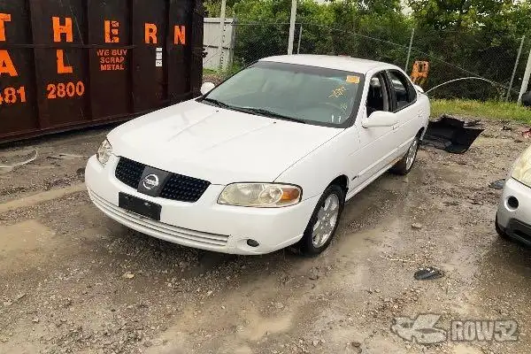 Photo of 2005 Nissan Sentra