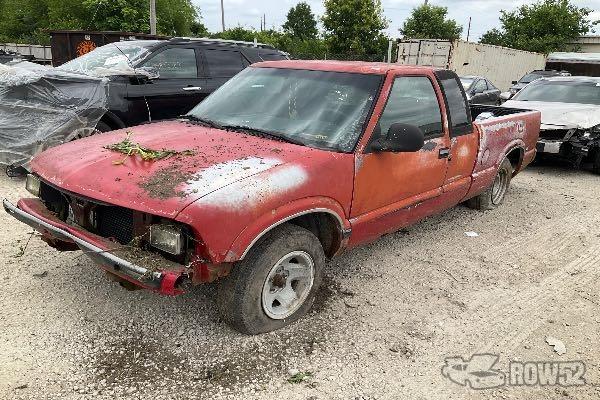 Photo of 1997 Chevrolet S10 Pickup
