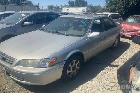Photo of 2000 Toyota Camry