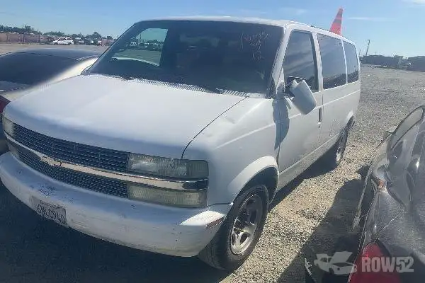 Photo of 2003 Chevrolet Astro