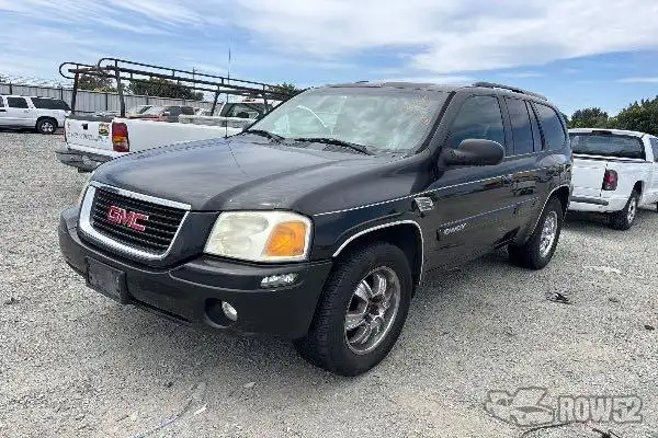 Photo of 2004 GMC Envoy