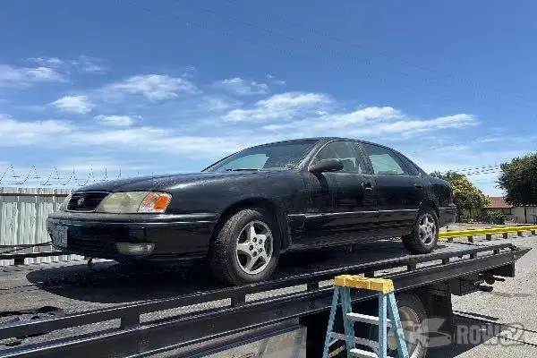 Photo of 1999 Toyota Avalon