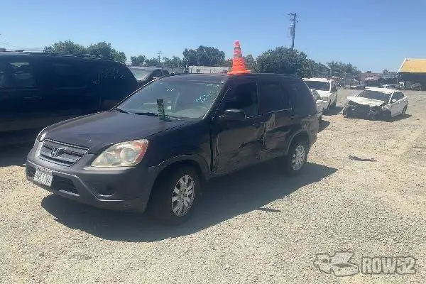 Photo of 2005 Honda CR-V