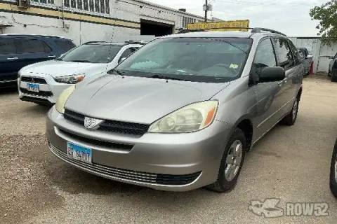 Photo of 2004 Toyota Sienna