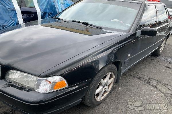 Photo of 2000 Volvo S70