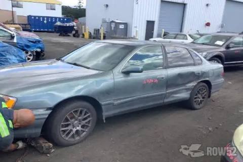 Photo of 1999 Toyota Avalon