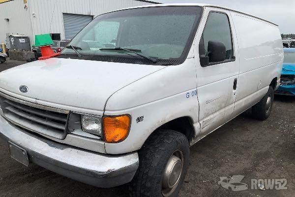 Photo of 1999 Ford Econoline