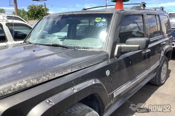 Photo of 2006 Jeep Commander