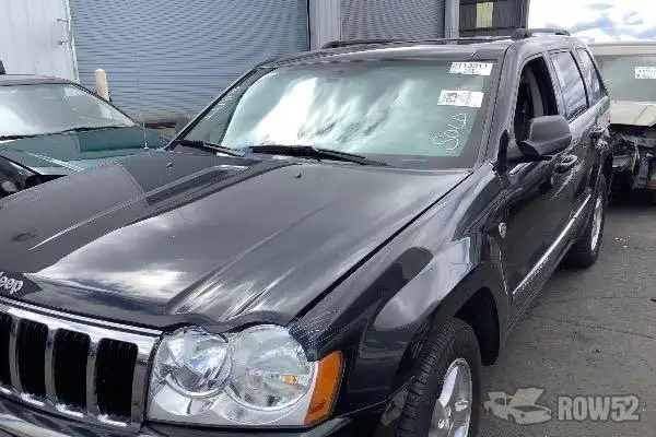 Photo of 2005 Jeep Grand Cherokee