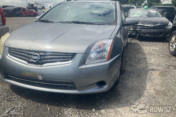 Photo of 2010 Nissan Sentra