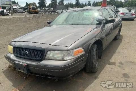 Photo of 2002 Ford Crown Victoria