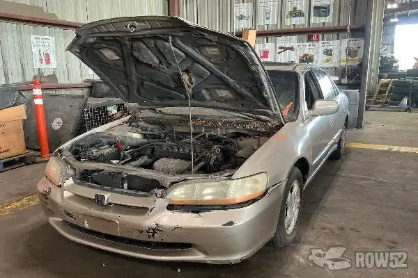 Photo of 2000 Honda Accord