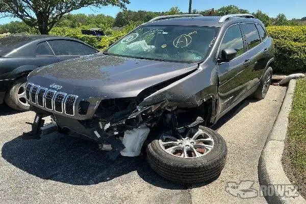 Photo of 2019 Jeep Cherokee