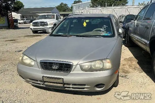Photo of 2002 Hyundai Elantra